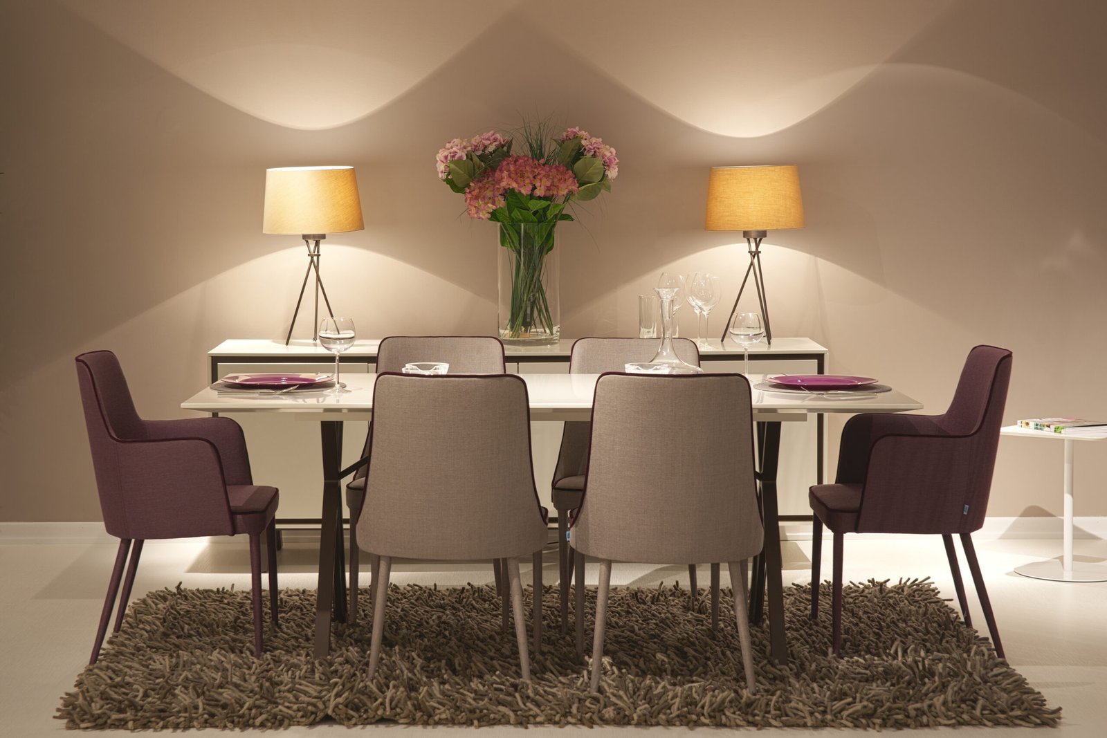 How to Choose the Right Dining Table Size for Your Space
